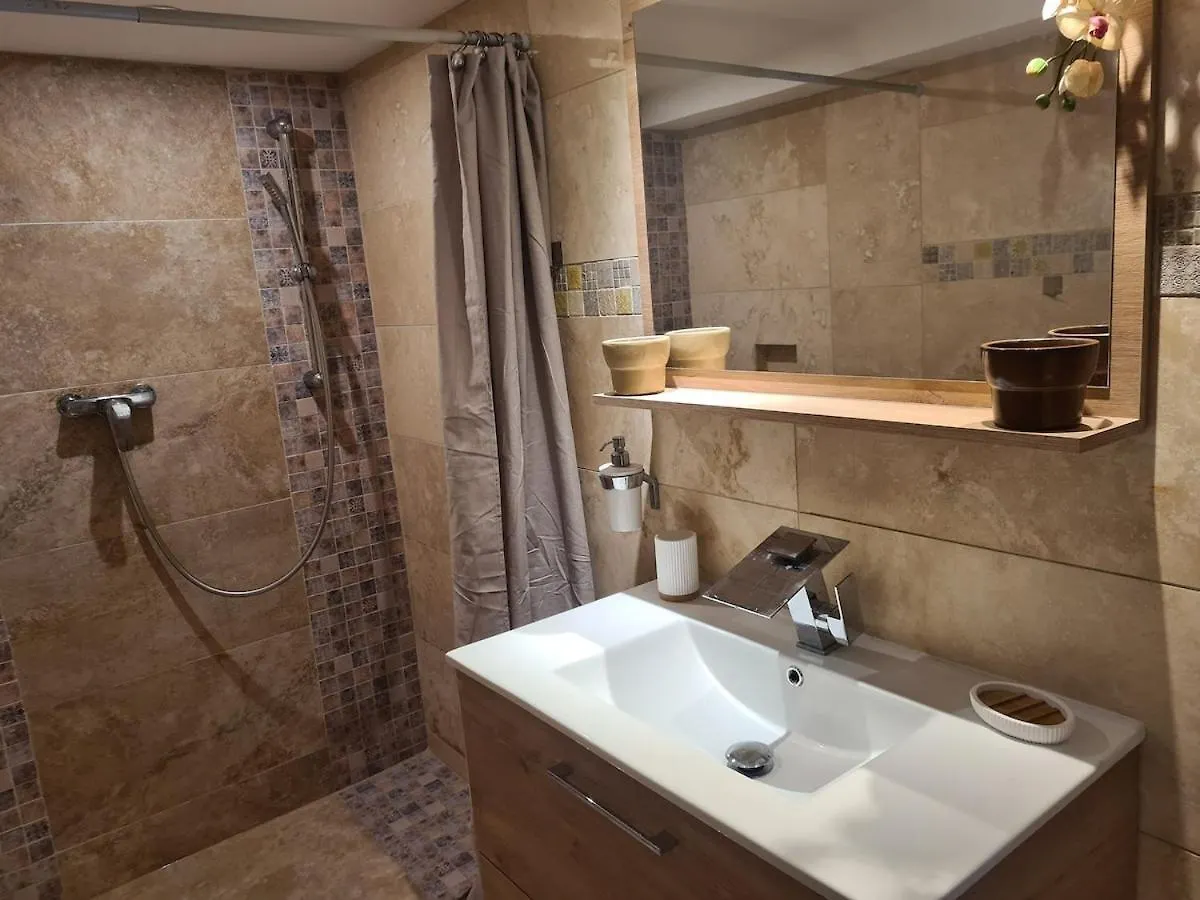 Apartmán Flat With Sea View Antibes Francie